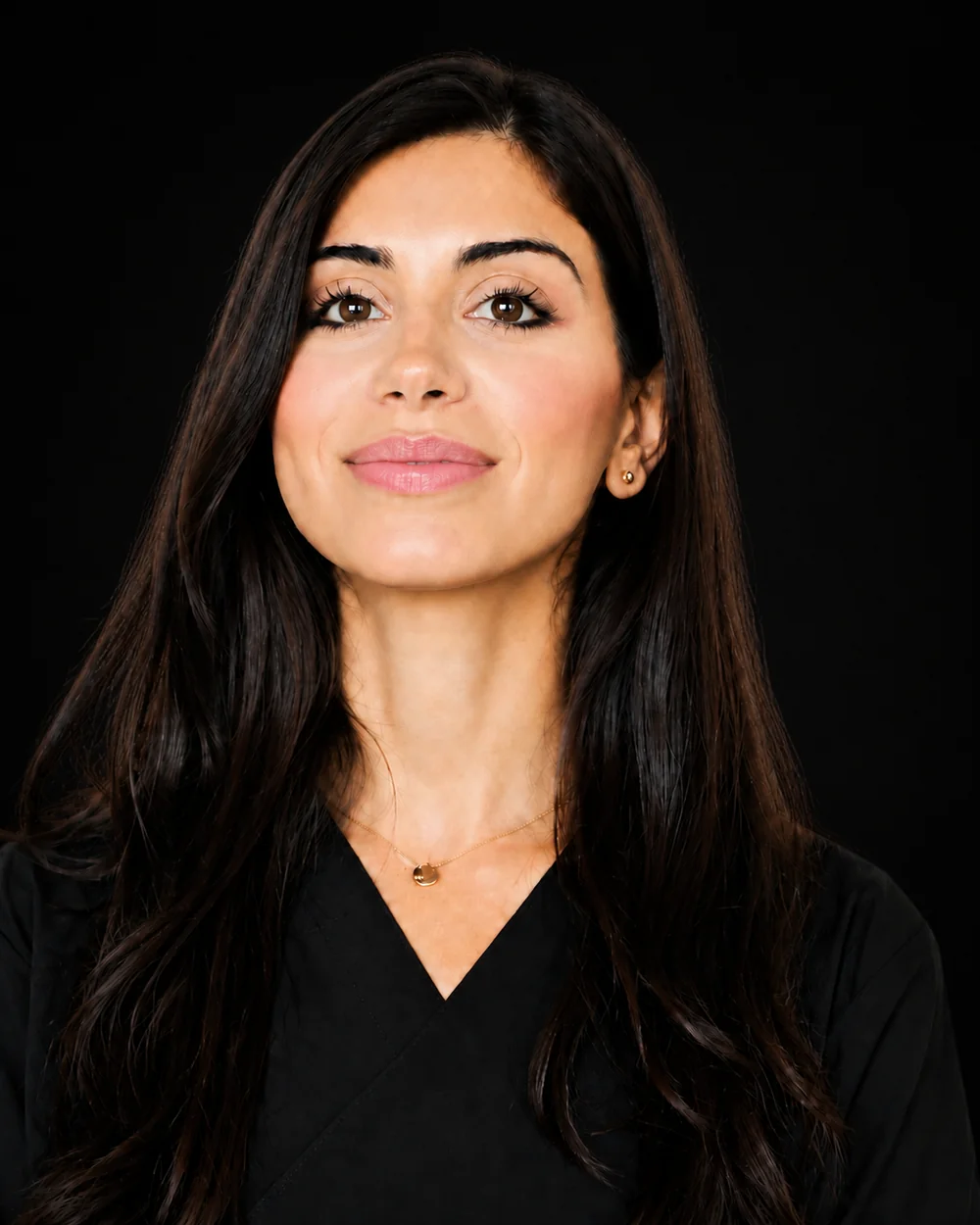 Dr. med. dent. Niusha Barahmand Pour, Smile Meets Design Köln